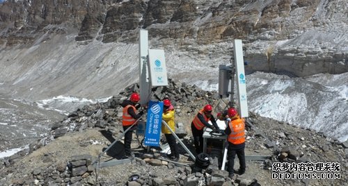 珠峰6500米中国移动搭建世界海拔最高5G基站